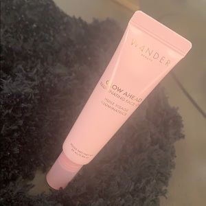 Glow ahead illuminating face oil